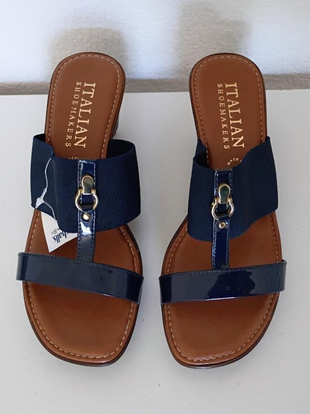 ITALIAN SHOEMAKERS WOMEN'S WEDGE SANDAL SHOE NAVY BLUE GOLD HARDWARE SIZE 9 NWT